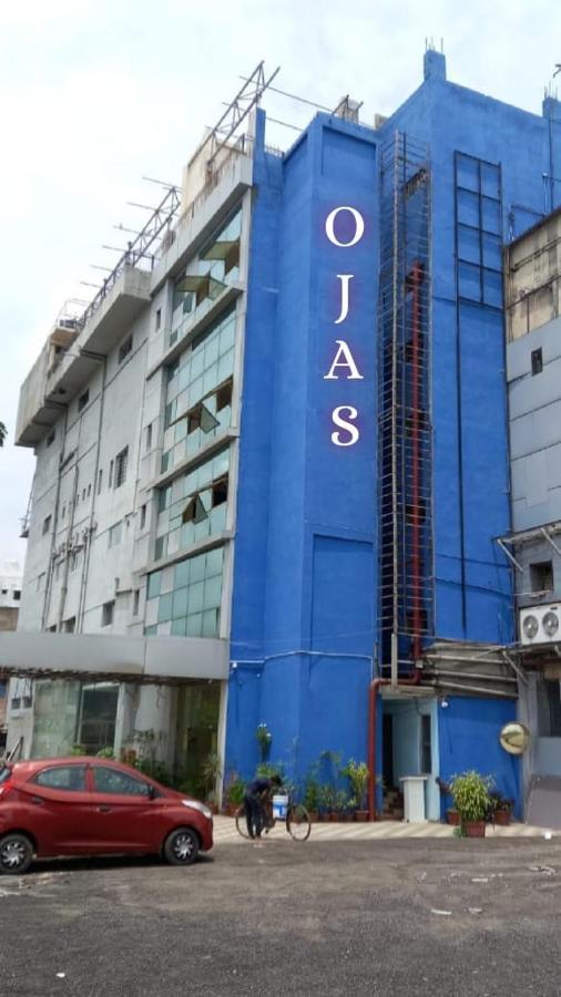 Ojas Hotel & Resort Durgāpur Extérieur photo